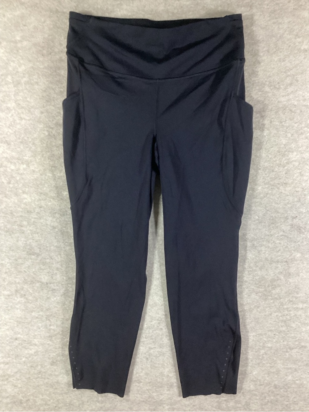 lululemon athletica Black High-Waist Workout Leggings - Gast & Free